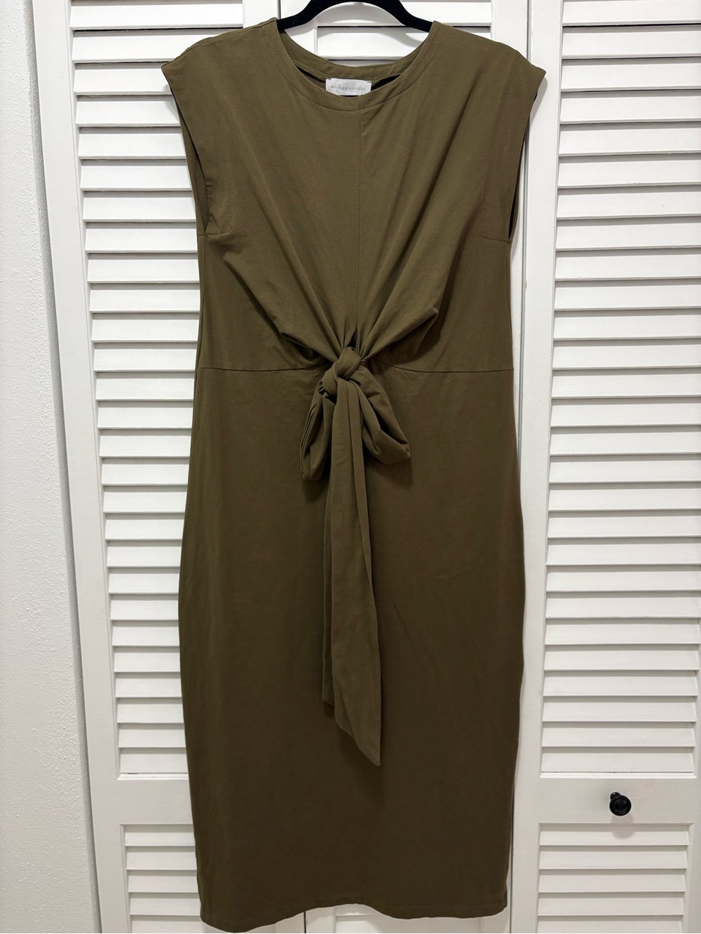 Modern Citizen Olive Tie-Front Midi Dress